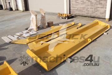 Tailgate BEDROCK A40E ATV4045