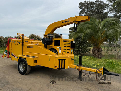 Vermeer BC1800XL Wood Chipper Forestry Equipment
