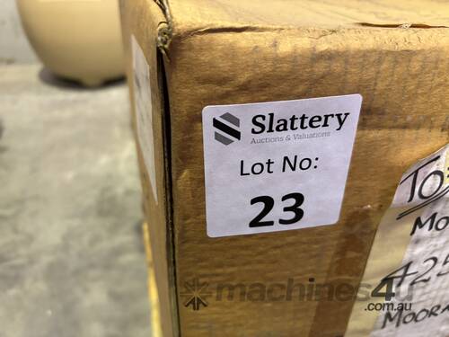 caption 1 X Pallet of Pool Liners & Accessories