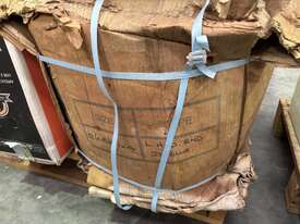1 X Pallet of Pool Liners & Accessories - picture0' - Click to enlarge