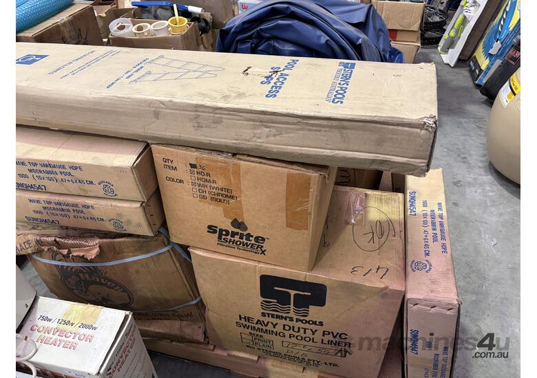 caption 1 X Pallet of Pool Liners & Accessories