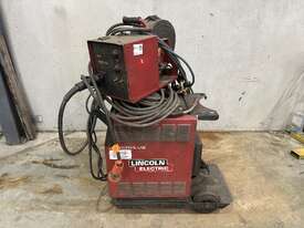 Lincoln Electric Mig Welder - picture2' - Click to enlarge