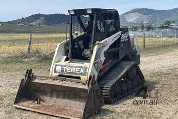 Terex 2016   PT60 SKID STEER