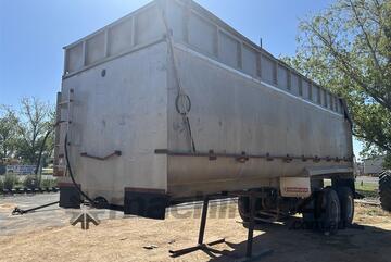 Hamelex White 1980 HAMELEX BOGIE TIPPER Hamelex White 1980 HAMELEX BOGIE TIPPER