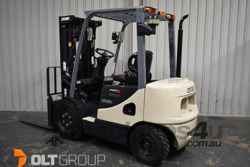 Crown CD25S-5 2.5 Tonne Diesel Forklift Sideshift & Fork Positioner NEW Pneumatic Tyres   Crown CD25S-5 2.5 Tonne Diesel Forklift Sideshift & Fork Positioner NEW Pneumatic Tyres