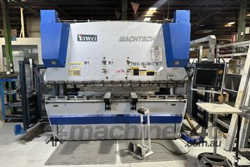 Yawei 110ton 7 axis Brake press Yawei 110ton 7 axis Brake press