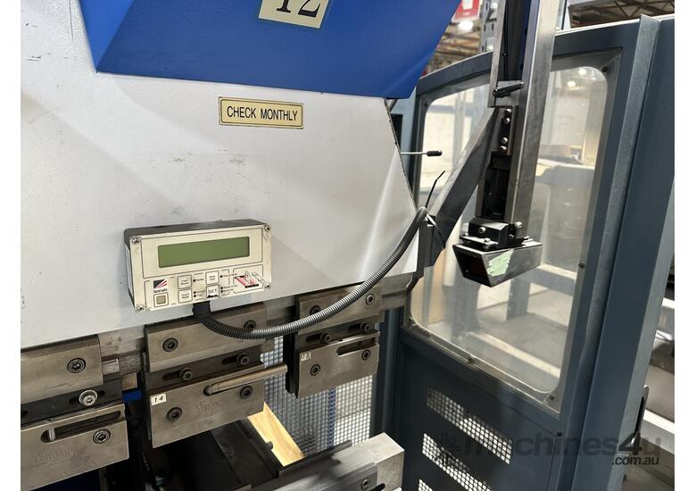 Yawei 110ton 7 axis Brake press 