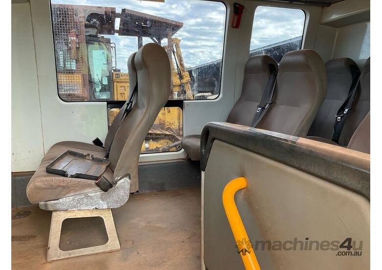 2016 Isuzu NPS 75-155 Bus