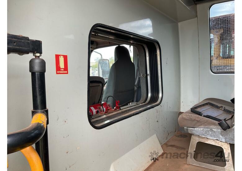 2016 Isuzu NPS 75-155 Bus