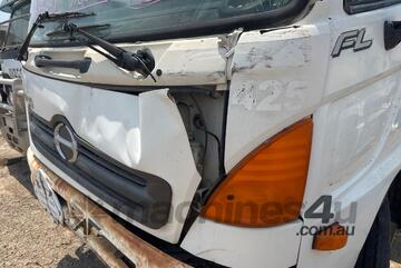 Hino 2006   FL1J Table Top