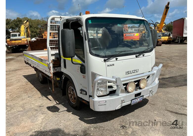 2021 Isuzu NNR 45-150 Table Top