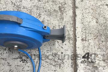 2x Jayflex Hose Reel 1x Iron Air Hose Reel