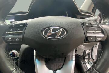 2019 Hyundai Elantra Active Sedan Petrol (Auto)