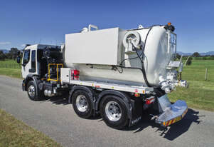 Litevac 6x4 Liquid Waste Trucks