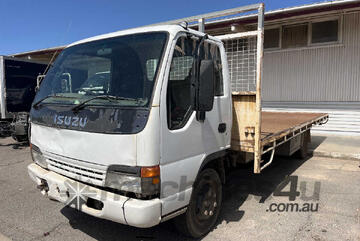 Isuzu 2005   NPR Tray Top