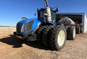 2015 New Holland T9 700 4wd Tractors
