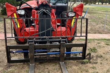 Manitou 2014   MT1440