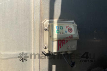 Mack 2015   CMHR Trident Tipper