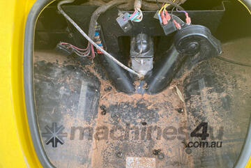 2015 Columbia Electric Utility Vehicle