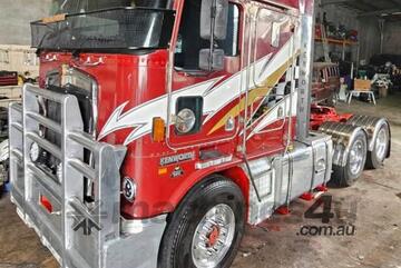 2004 Kenworth K104 Prime Mover