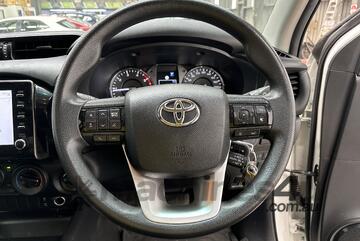 2022 Toyota Hilux SR 4x4 Extra Cab Utility (Diesel) (Auto) (Ex Lease)