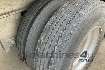 2008 Krueger ST-3-38 Prairie Wagon