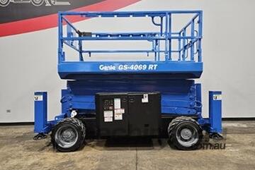 40ft Genie Rough Terrain Scissor lift 4WD Diesel