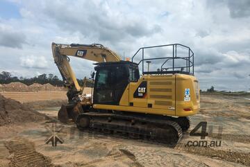 Caterpillar 2018   320