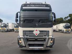 Volvo FH16 Globetrotter - picture0' - Click to enlarge