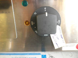 Zanussi 330mm Electric Fry Top - picture2' - Click to enlarge