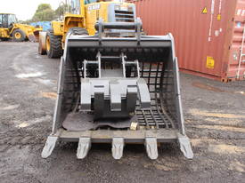 NEW ROCK SORTING BUCKET FOR 30T - picture0' - Click to enlarge