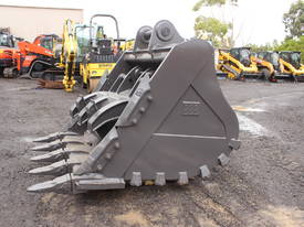 NEW ROCK SORTING BUCKET FOR 30T - picture2' - Click to enlarge