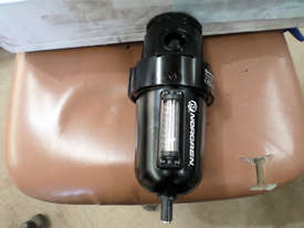 Norgren F68G-NNN-AR3 Air Oil Removal Filter #P - picture0' - Click to enlarge