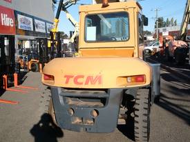 10 ton TCM FORKLIFT diesel  10 TON - picture0' - Click to enlarge