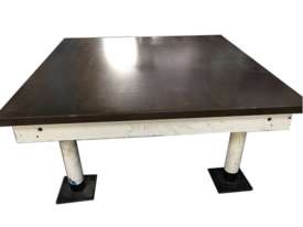 Cast Iron Surface Table, Solid 6ft x 6ft - picture0' - Click to enlarge