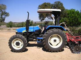 NEW HOLLAND TT75 - picture1' - Click to enlarge