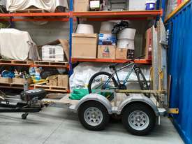 Plant trailer ready for work - picture1' - Click to enlarge