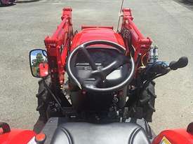 Branson F42H FWA/4WD Tractor - picture0' - Click to enlarge