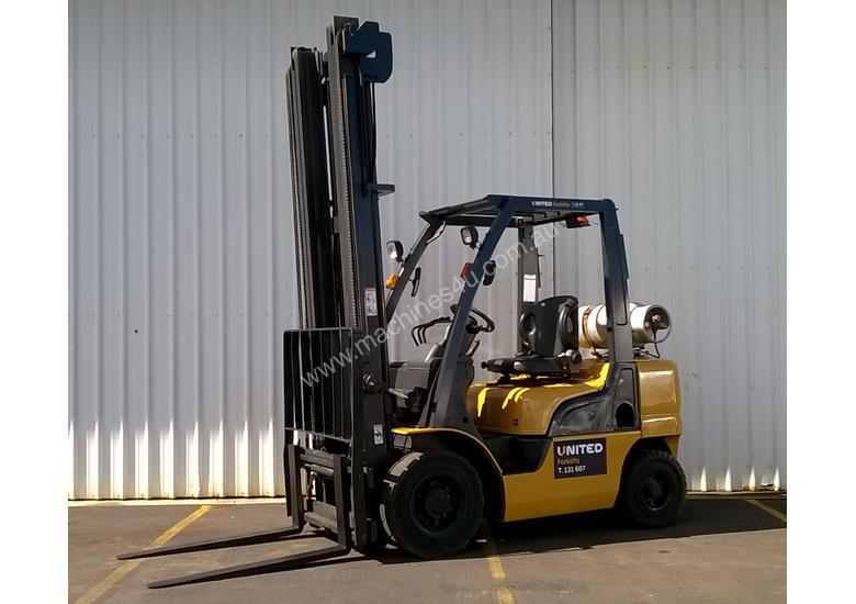 caption Used Nissan 2.5 Tonne LPG Forklift in Bunbury