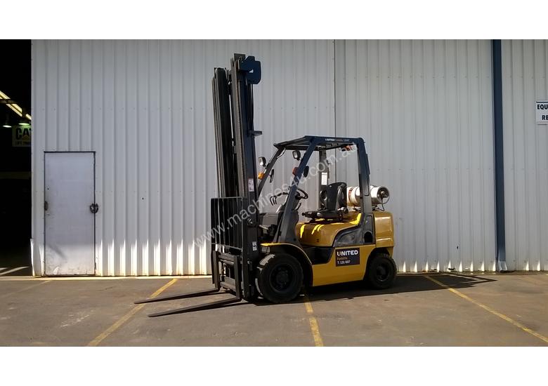 caption Used Nissan 2.5 Tonne LPG Forklift in Bunbury