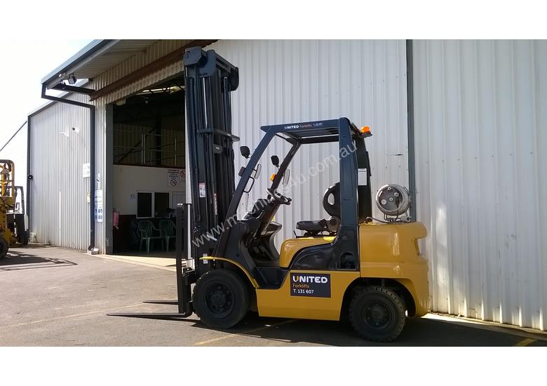 caption Used Nissan 2.5 Tonne LPG Forklift in Bunbury
