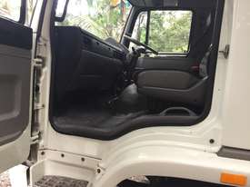 4X4 Tipper/diff lock option  Hino Kestrel Low kms - picture1' - Click to enlarge