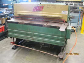 Kleen 1300 x 6mm Hydraulic Swing Beam Guillotine - picture2' - Click to enlarge