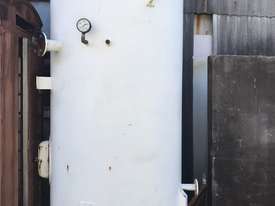 Vertical Air Receiver Tank - picture0' - Click to enlarge