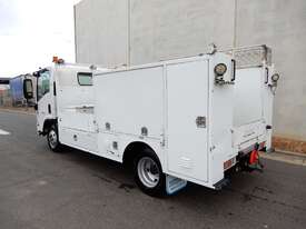 Isuzu NNR200 Road Maint Truck - picture1' - Click to enlarge