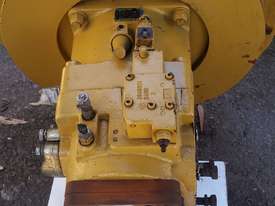 Hydraulic pump for sale - picture0' - Click to enlarge