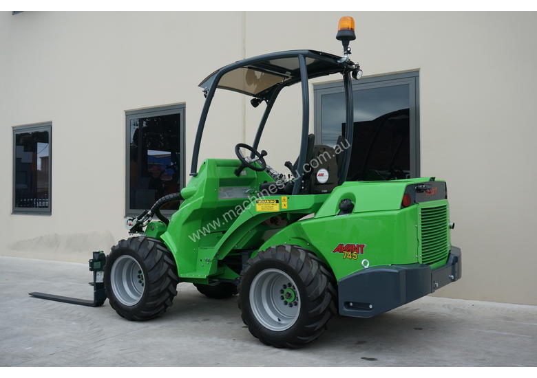 caption Avant 745 Articulated Loader W/ Log Grab