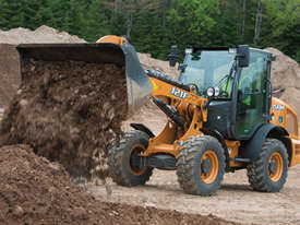 CASE 121F COMPACT WHEEL LOADERS - picture1' - Click to enlarge