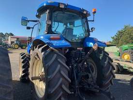 New Holland T6020 Elite - picture2' - Click to enlarge