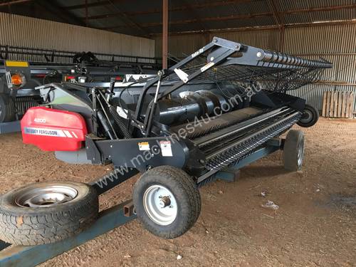 Massey Ferguson MF4200  Header Front Harvester/Header